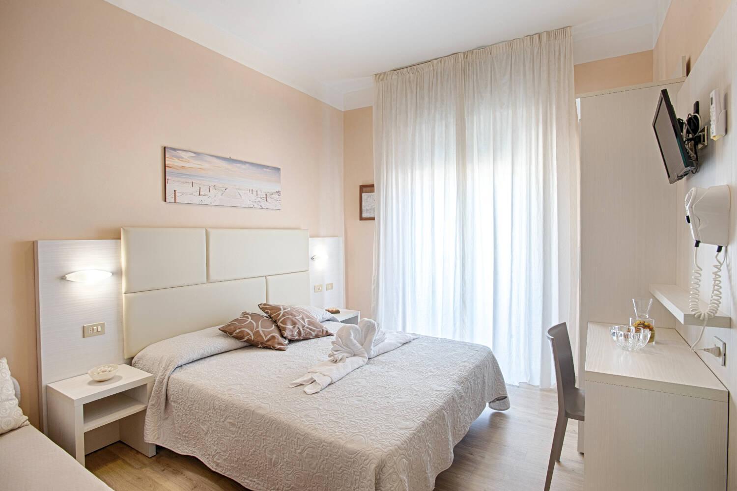 Hotel Barca D'Oro Белариа-Игеа Марина Екстериор снимка